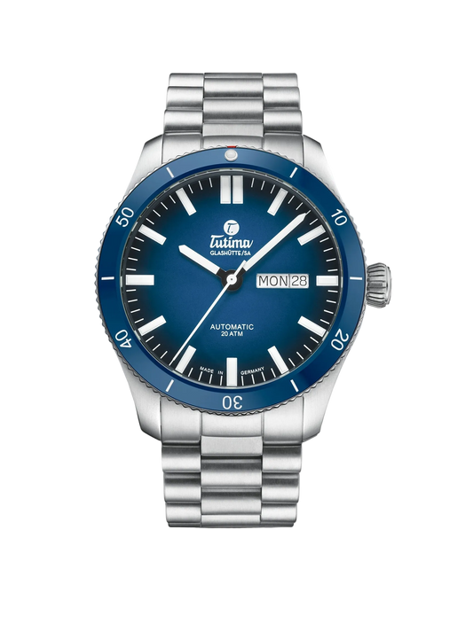 Tutima Grand Flieger Airport Automatic, reference 6107-02, blue dégradé dial and blue ceramic bezel on a stainless steel bracelet