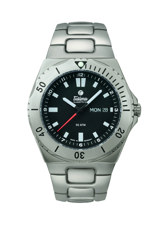 Tutima M2 Seven Seas, reference 6151-02, black dial in a titanium case on a titanium bracelet