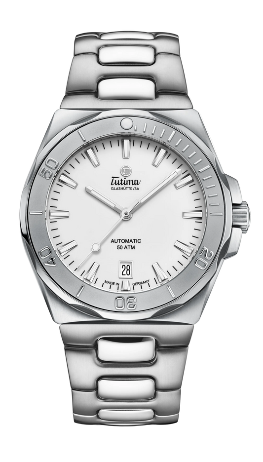 Tutima M2 Seven Seas S 40mm, reference 6156-10, white dial on a stainless steel bracelet